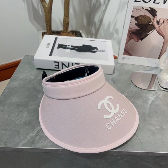 AUTHENTIC CHANEL Hats main image 5
